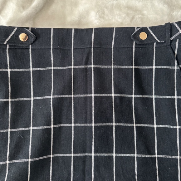 Black Plaid Mini Skirt with Gold Detail - Picture 2 of 3